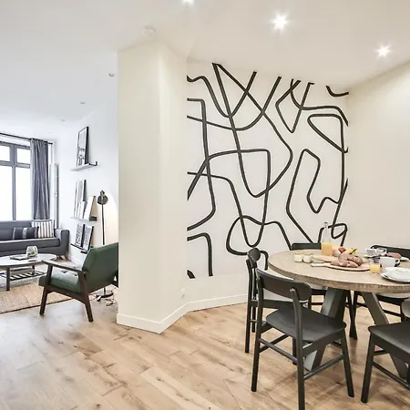 Triplex-6pers-porte Maillot-arcdetriomphe-paris17 * Parigi