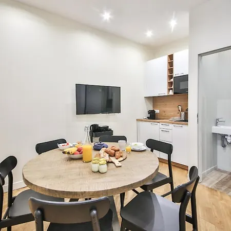 Triplex-6pers-porte Maillot-arcdetriomphe-paris17 Appartamento Parigi